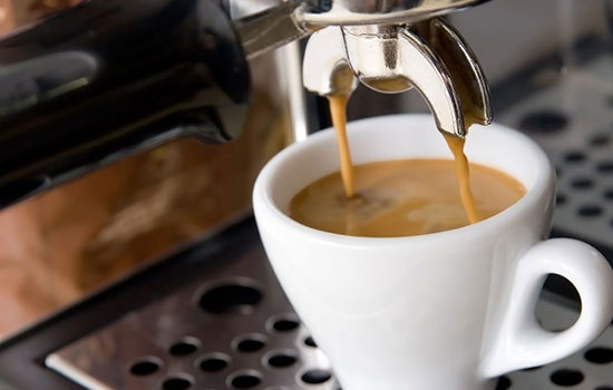 Кофемашина Solis не наливает кофе